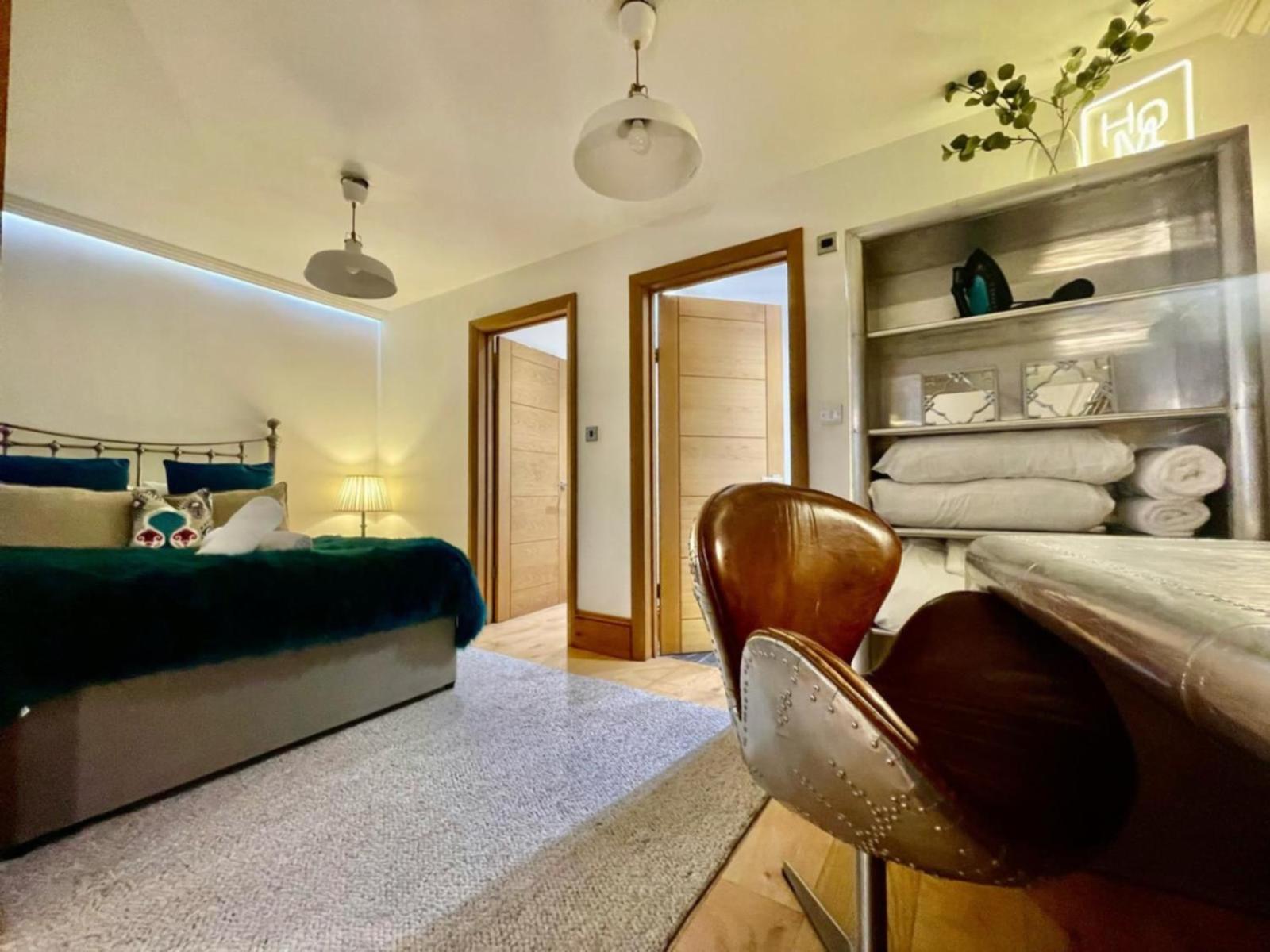 By The Beach Large Central Stylish Studio For 4 Guests Hove Exterior foto
