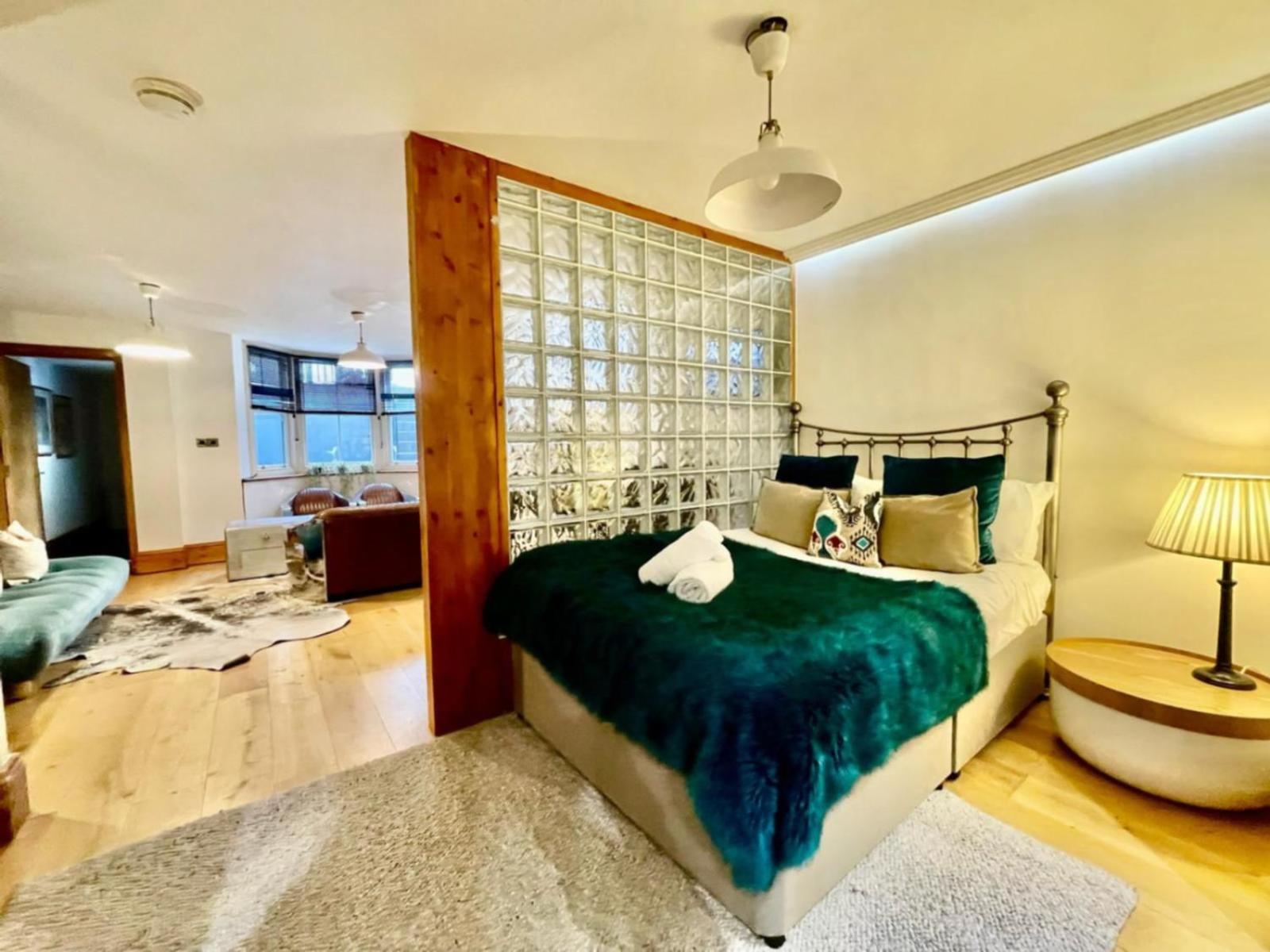 By The Beach Large Central Stylish Studio For 4 Guests Hove Exterior foto