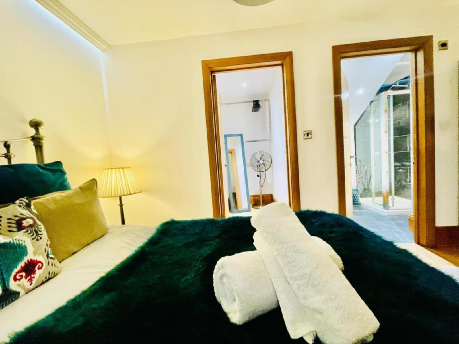 By The Beach Large Central Stylish Studio For 4 Guests Hove Exterior foto